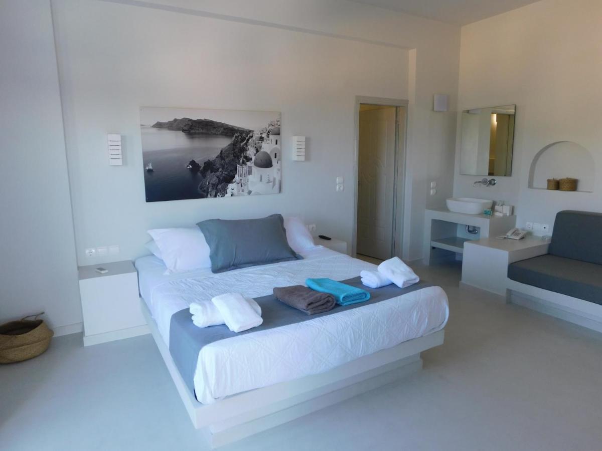 One And Only Beachfront Rooms Perissa  Exterior photo